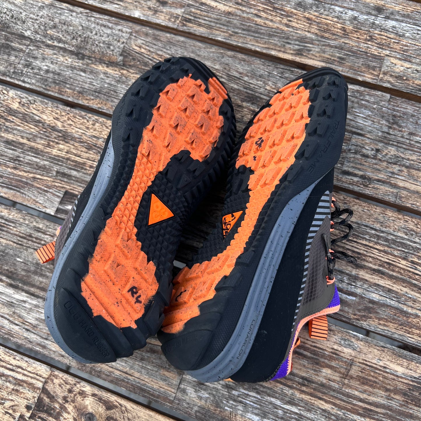 ACG Trail Sneakers (M11)